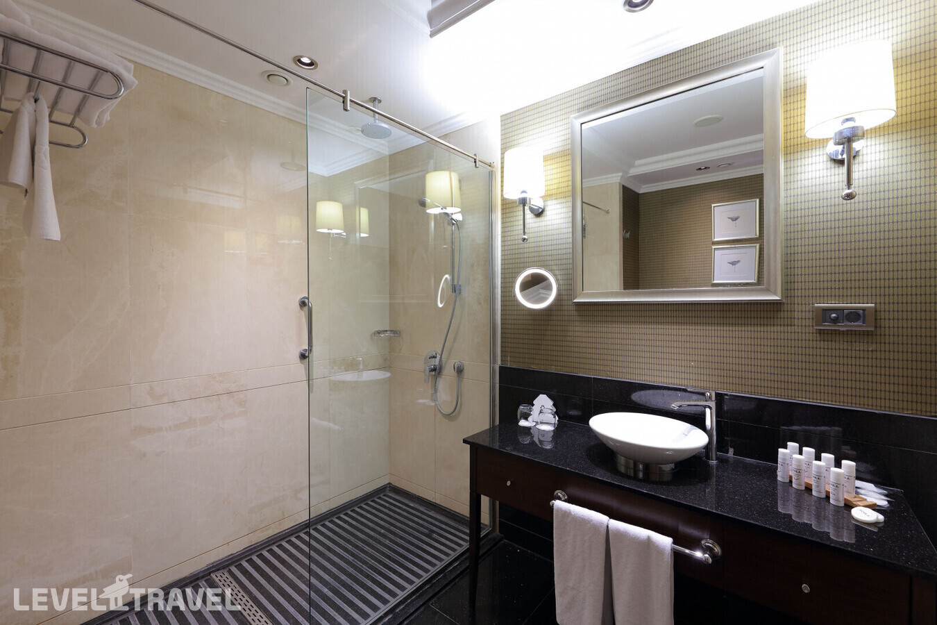 фотографии номера Размещение по прибытии отеля Juju Premier Palace (Ex. Amara Premier Palace) в Турция(Бельдиби) - фото №4