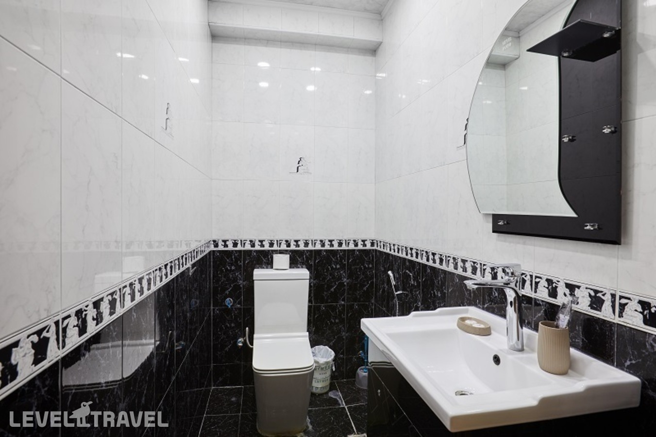 фотографии номера Люкс с видом на море отеля Апарт-Отель Leyla Apartmens 1 в Азербайджан(Баку) - фото №19