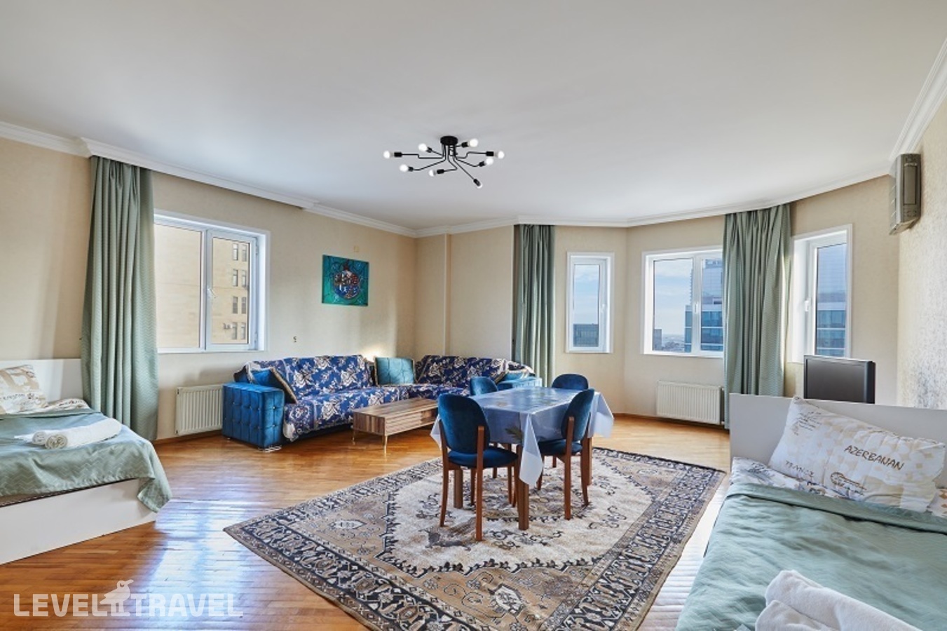 фотографии номера Люкс с видом на море отеля Апарт-Отель Leyla Apartmens 1 в Азербайджан(Баку) - фото №15