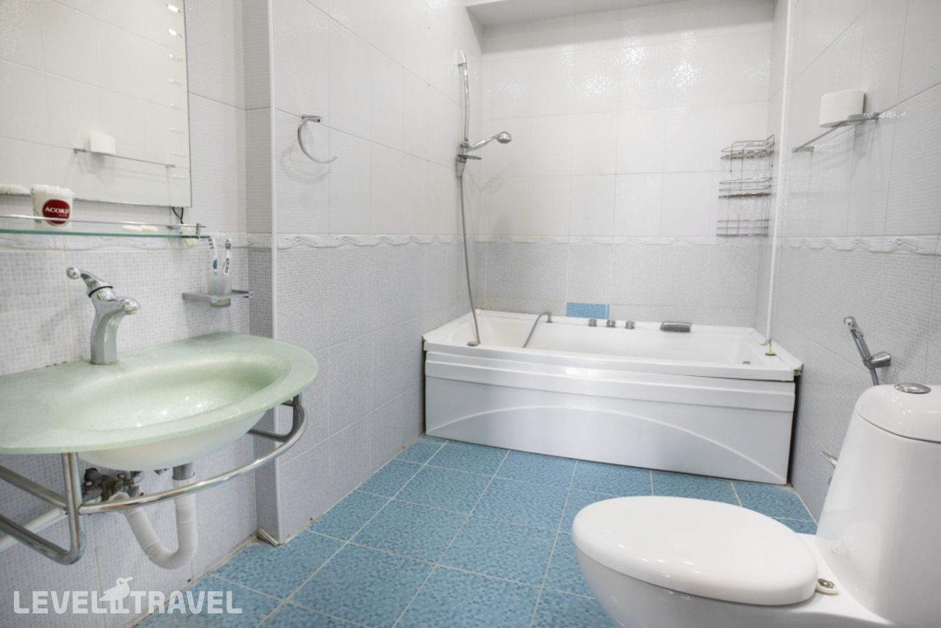 фотографии номера Люкс с видом на море отеля Апарт-Отель Leyla Apartmens 1 в Азербайджан(Баку) - фото №14