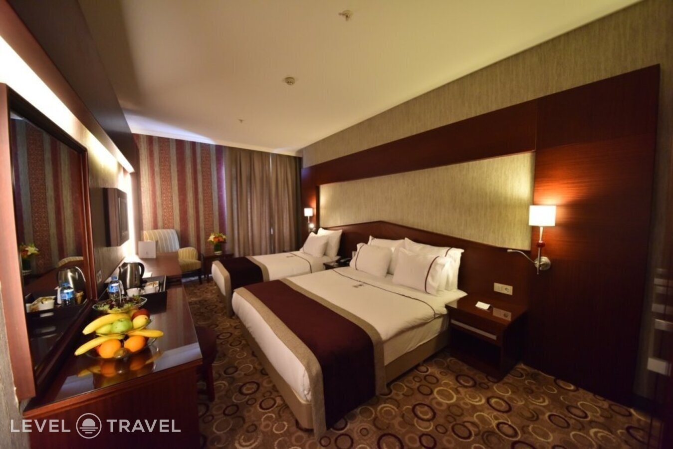 фотографии номера Делюкс с видом на город отеля Taksim Gonen Hotel в Турция(Бейоглу) - фото №2