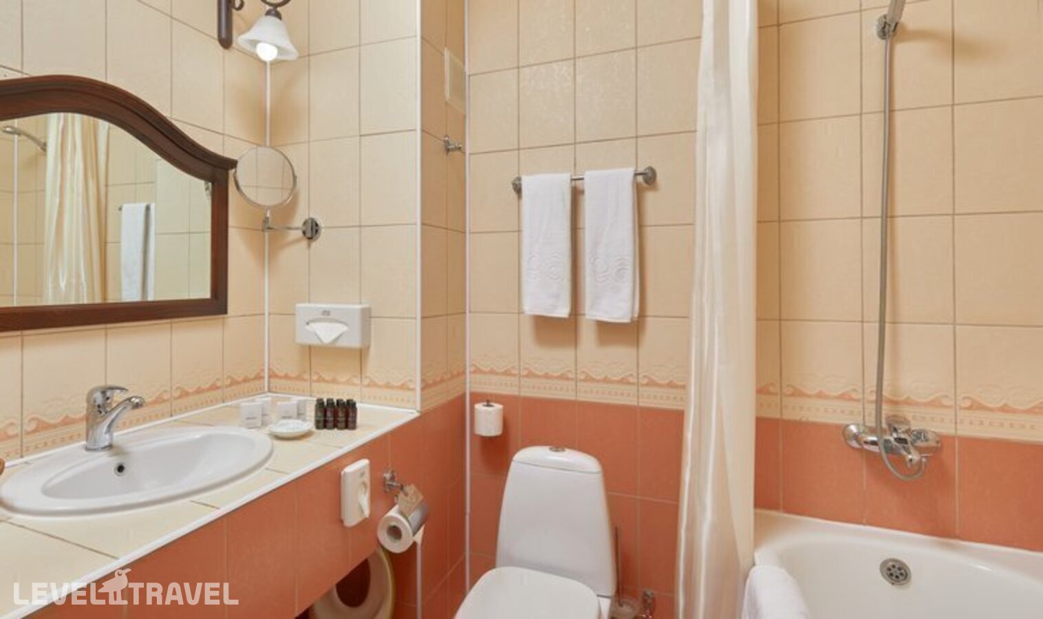 фотографии номера Улучшенный номер отеля Alean Family Riviera (Алеан Фэмили Ривьера) в Россия(Анапа-центр) - фото №5