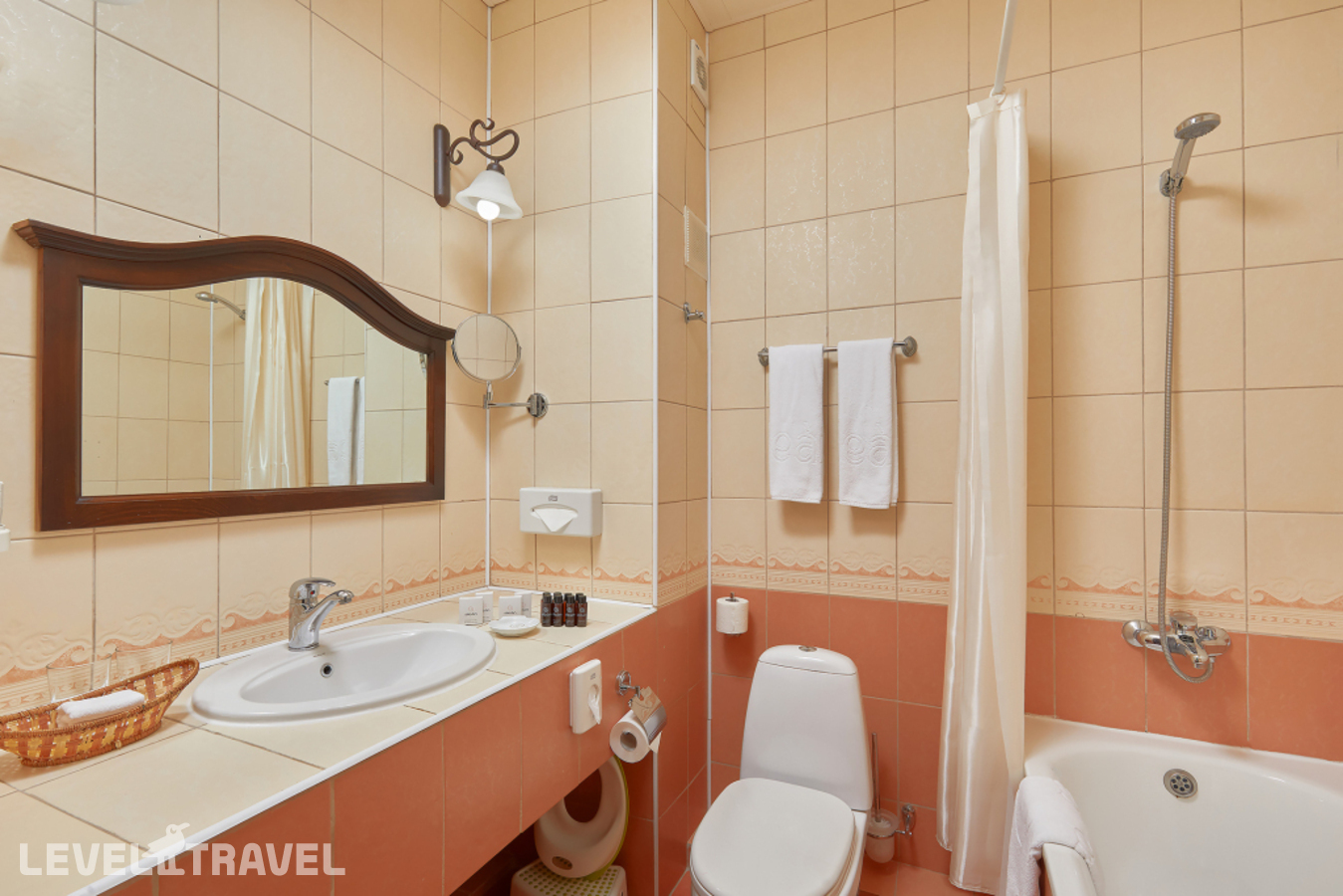 фотографии номера Улучшенный номер отеля Alean Family Riviera (Алеан Фэмили Ривьера) в Россия(Анапа-центр) - фото №68
