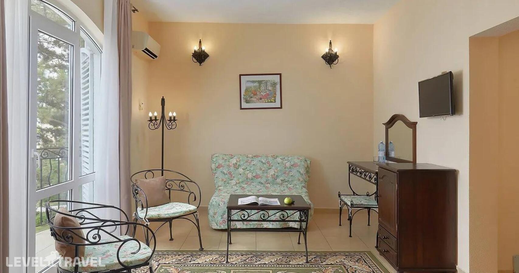 фотографии номера Улучшенный номер отеля Alean Family Riviera (Алеан Фэмили Ривьера) в Россия(Анапа-центр) - фото №58
