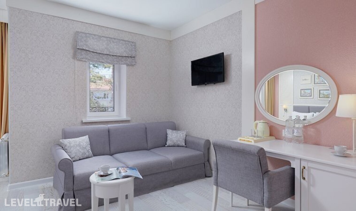 фотографии номера Полулюкс отеля Alean Family Riviera (Алеан Фэмили Ривьера) в Россия(Анапа-центр) - фото №3