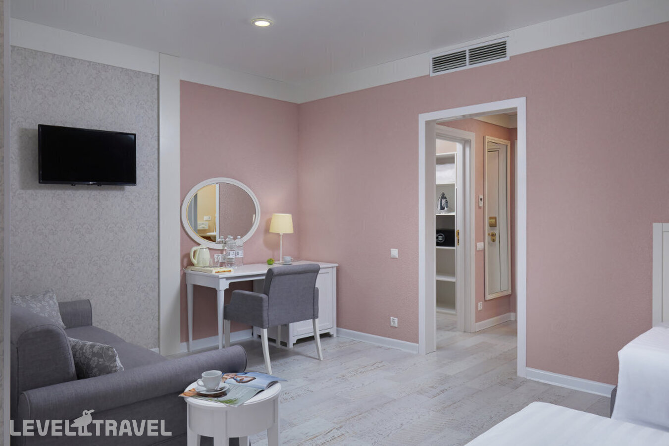 фотографии номера Полулюкс отеля Alean Family Riviera (Алеан Фэмили Ривьера) в Россия(Анапа-центр) - фото №38