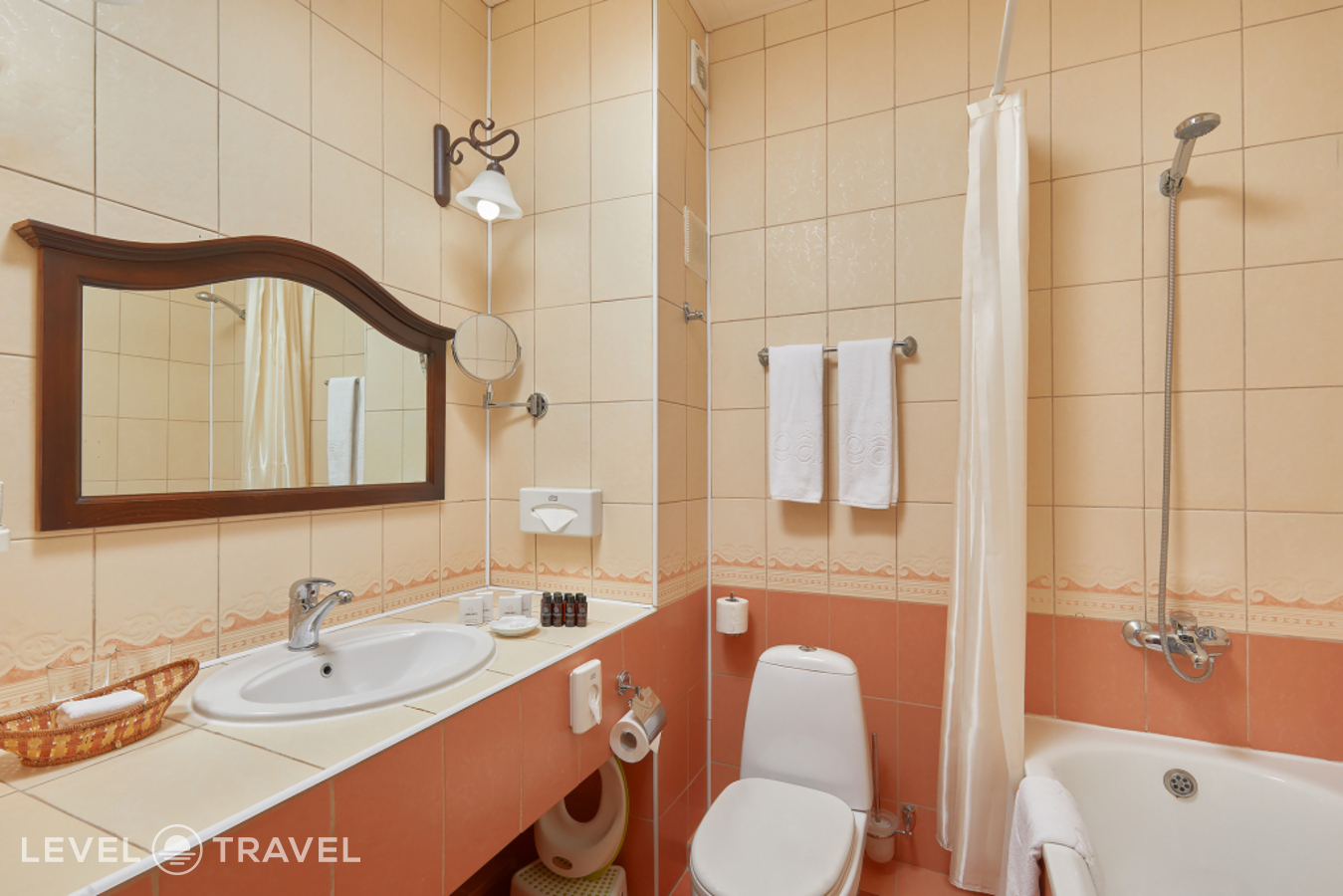 фотографии номера Семейный номер отеля Alean Family Riviera (Алеан Фэмили Ривьера) в Россия(Анапа-центр) - фото №47
