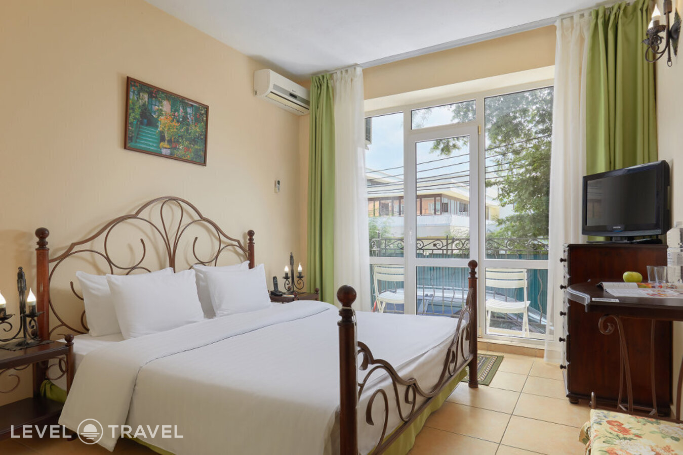 фотографии номера Семейный номер отеля Alean Family Riviera (Алеан Фэмили Ривьера) в Россия(Анапа-центр) - фото №43