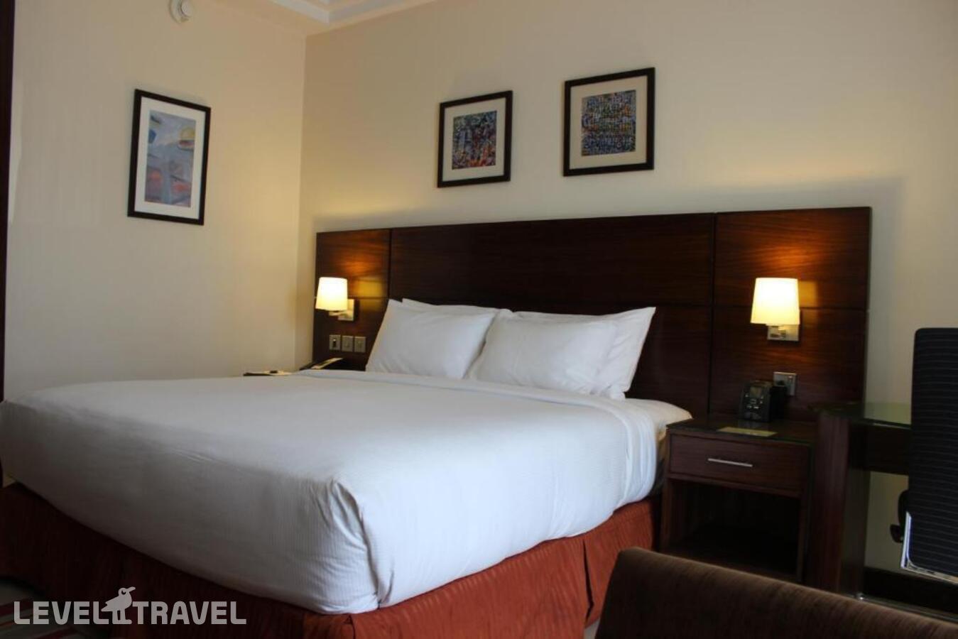 фотографии номера Стандартный номер отеля Double Tree By Hilton Aqaba в Иордания(Акаба) - фото №3