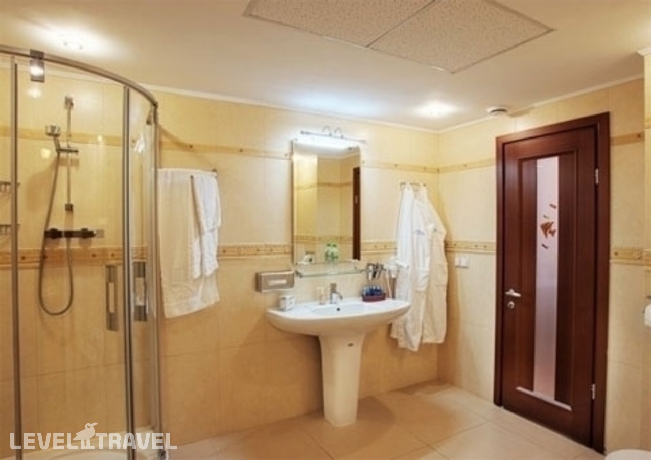 фотографии номера Делюкс отеля Respect Hall Resort & Spa в Россия(Кореиз) - фото №1
