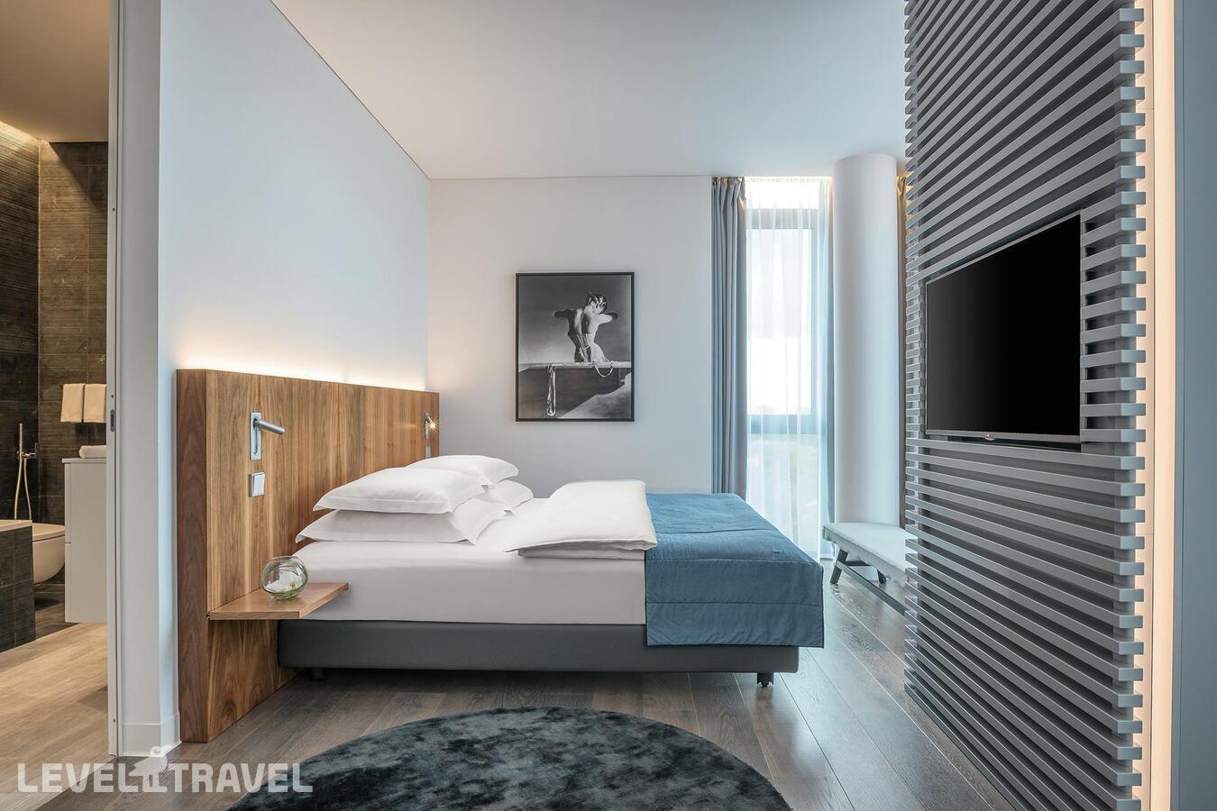 фотографии номера Люкс Премиум отеля Crystal House Suites & Spa в Россия(Калининград) - фото №1