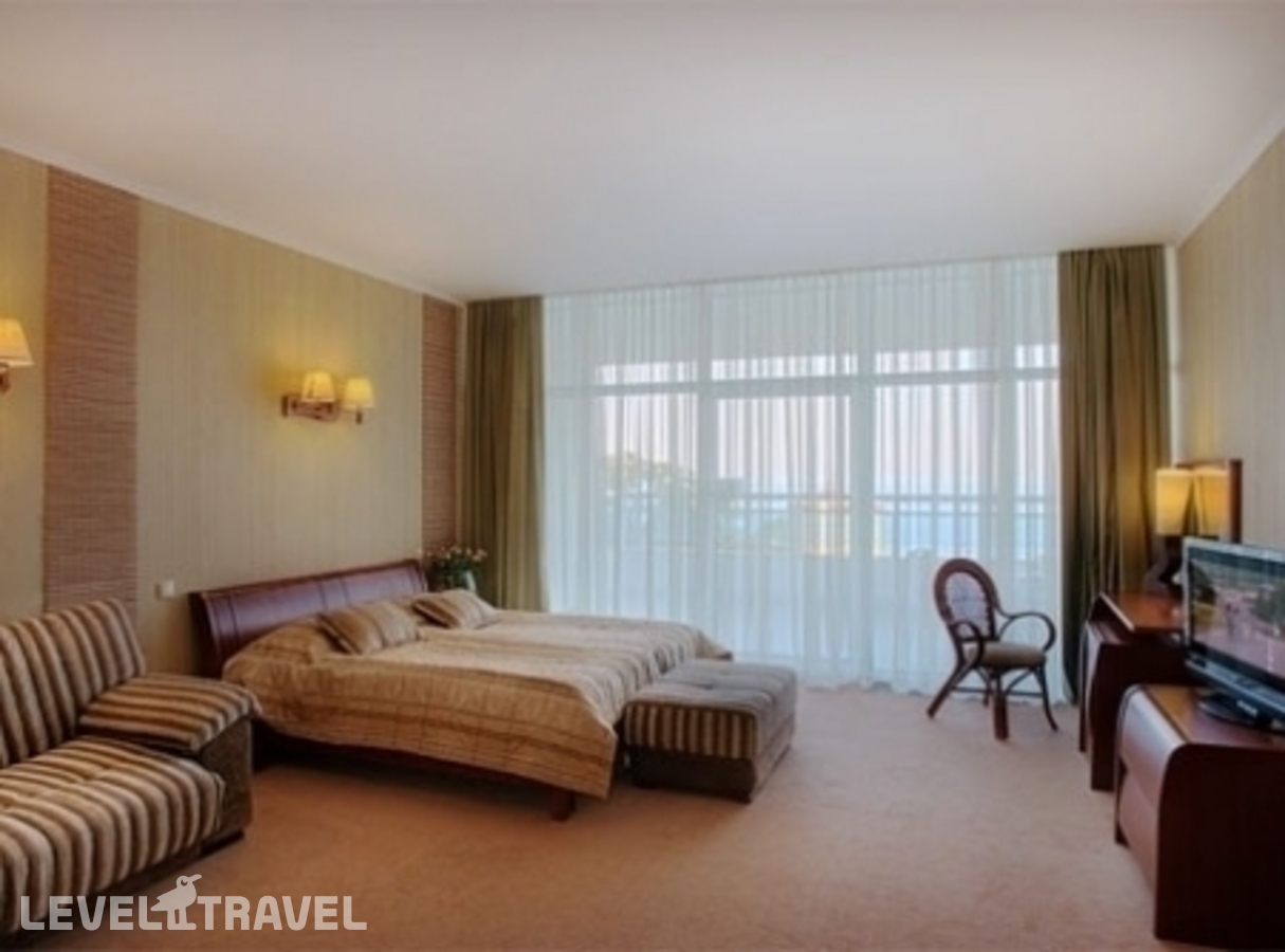 фотографии номера Стандартный номер отеля Respect Hall Resort & Spa в Россия(Кореиз) - фото №2