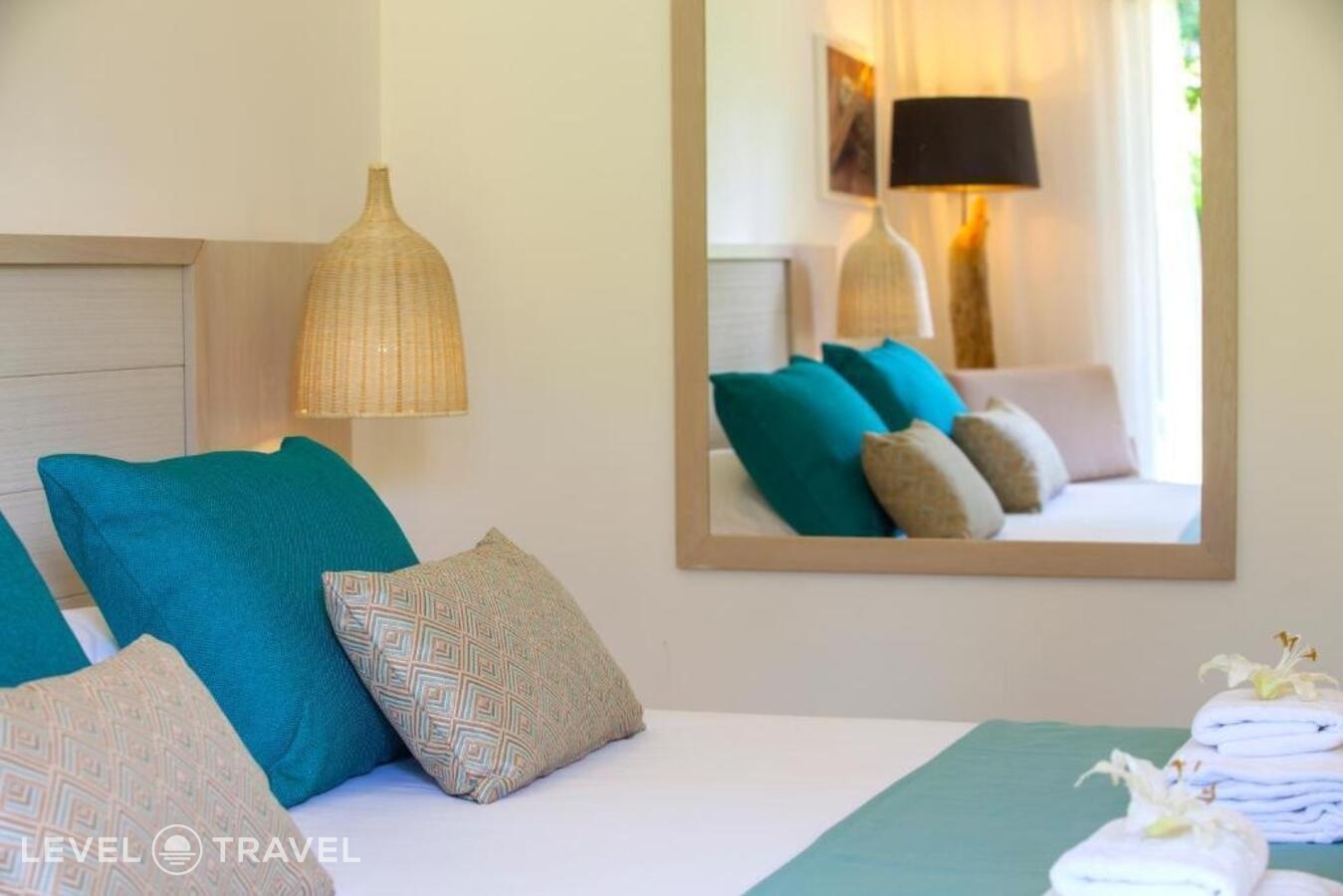 фотографии номера Стандартный с видом на внутреннюю территорию отеля Atlantica Aeneas Resort & Spa в Кипр(Айа-Напа) - фото №6