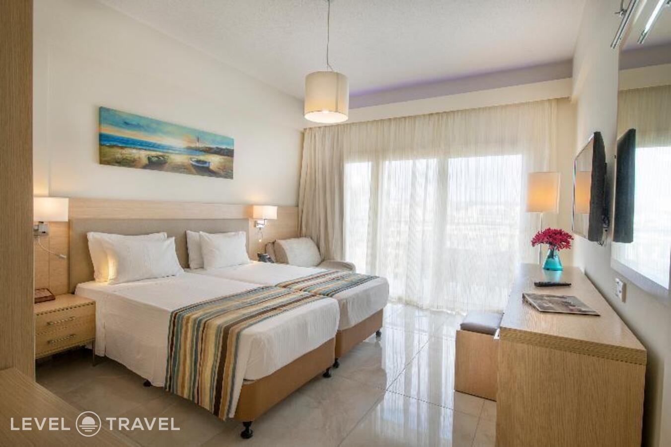 фотографии номера Стандартный с видом на внутреннюю территорию отеля Pernera Beach Hotel в Кипр(Пернера) - фото №14
