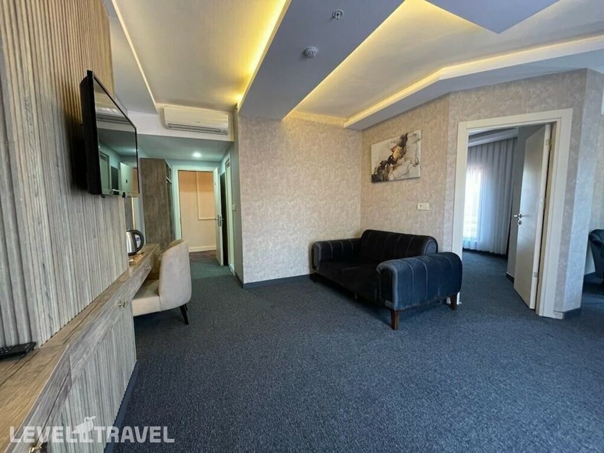 фотографии номера Роскошный люкс отеля Sevcan Hotel в Турция(Бакыркёй) - фото №2