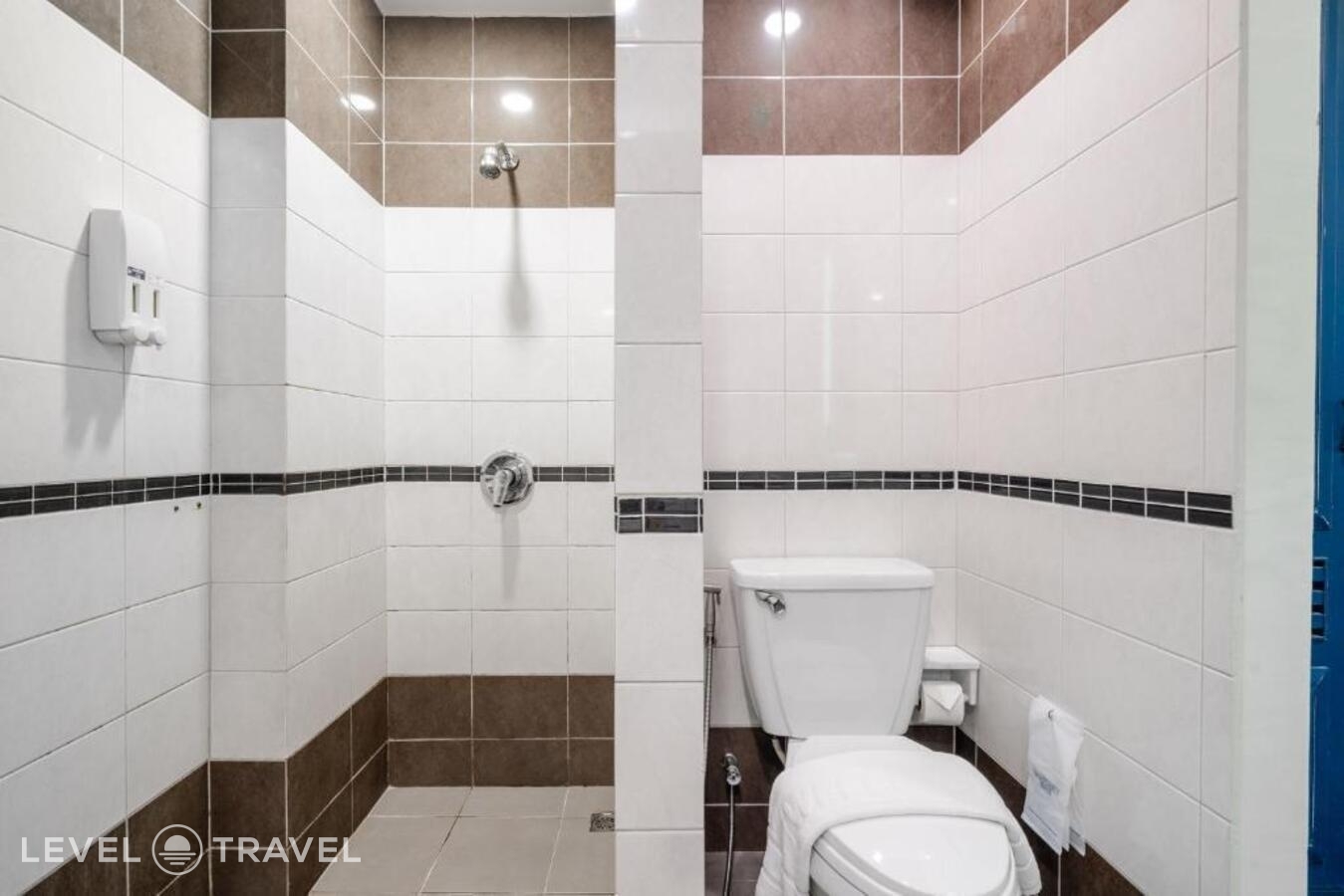 фотографии номера Гранд делюкс (две односпальные кровати) отеля Bhukitta Boutique Hotel в Таиланд(город Пхукет) - фото №9