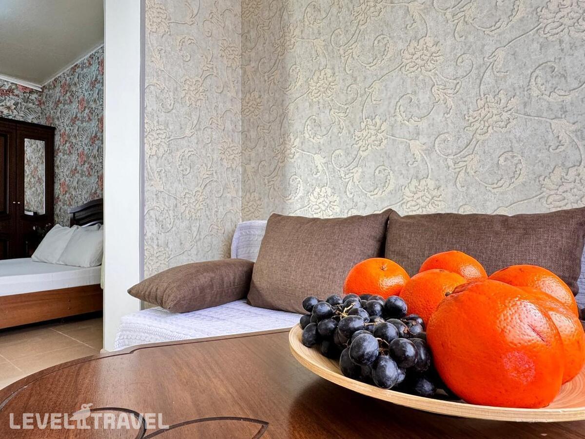 фотографии номера Четырехместный Комфорт отеля Эргес Отель в Россия(Анапа-центр) - фото №5