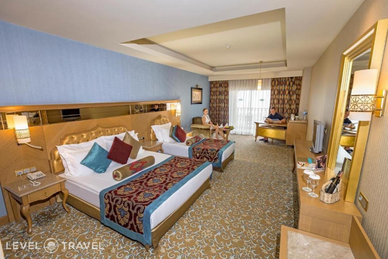 фотографии номера Люкс отеля Royal Holiday Palace Hotel в Турция(Лара) - фото №4