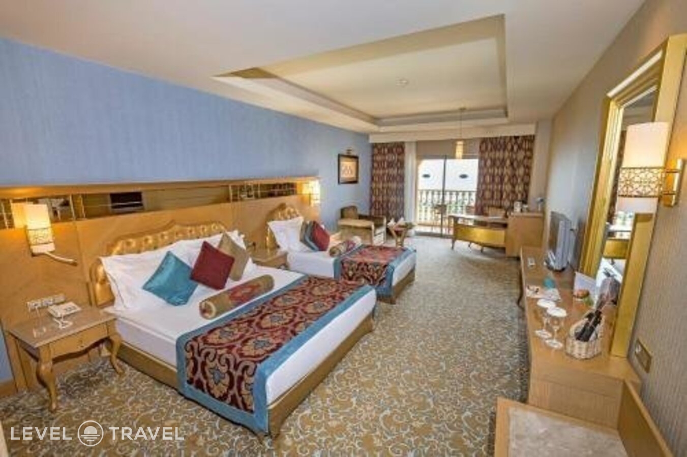 фотографии номера Улучшенный с частичным видом на море отеля Royal Holiday Palace Hotel в Турция(Лара) - фото №13