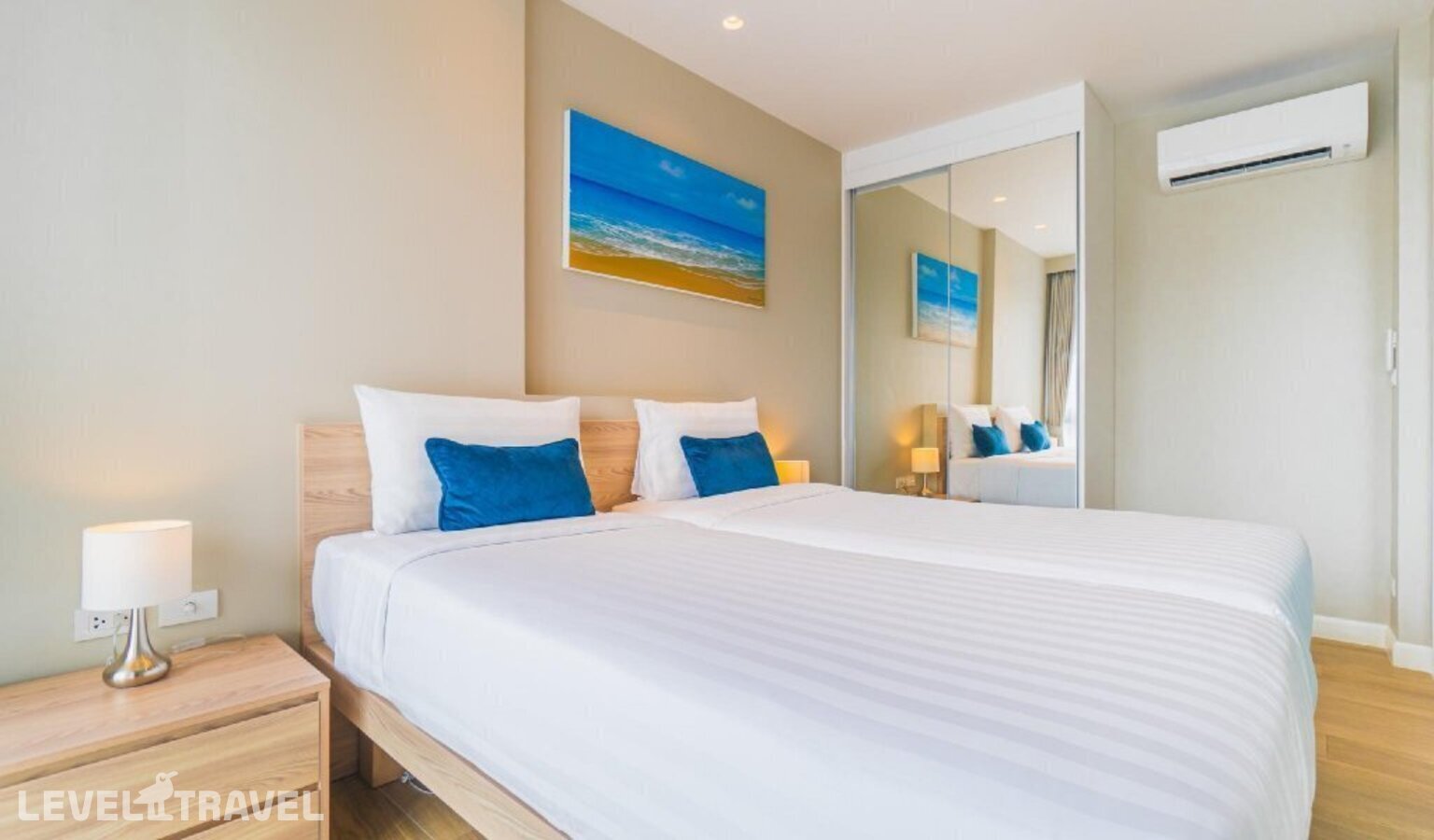 фотографии номера Двухместный люкс Grand Deluxe 2 отдельные кровати отеля Diamond Resort Phuket в Таиланд(Банг Тао Бич) - фото №1