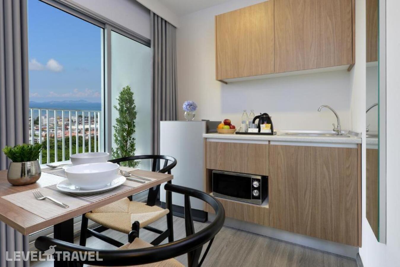 фотографии номера Двухместный номер Deluxe Premier 2 отдельные кровати отеля Centre Point Hotel Pattaya в Таиланд(Наклуа) - фото №3