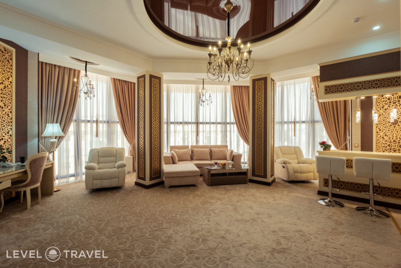 фотографии номера Апартаменты Luxury с 2 комнатами с балконом и с видом на город отеля Dilimah Hotel в Узбекистан(Самарканд) - фото №7
