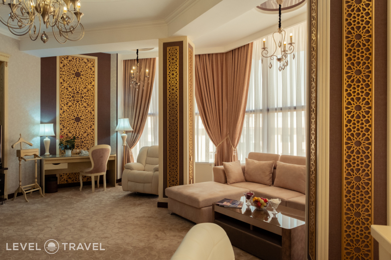 фотографии номера Апартаменты Luxury с 2 комнатами с балконом и с видом на город отеля Dilimah Hotel в Узбекистан(Самарканд) - фото №1