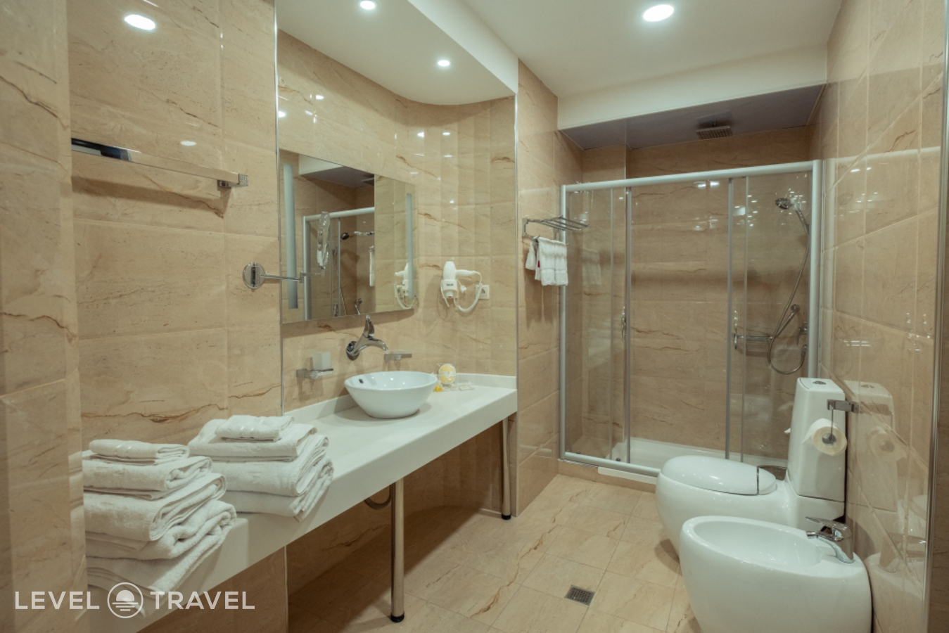 фотографии номера Апартаменты Luxury с 2 комнатами с балконом и с видом на город отеля Dilimah Hotel в Узбекистан(Самарканд) - фото №10