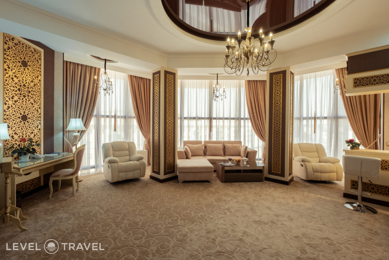 фотографии номера Апартаменты Luxury с 2 комнатами с балконом и с видом на город отеля Dilimah Hotel в Узбекистан(Самарканд) - фото №3