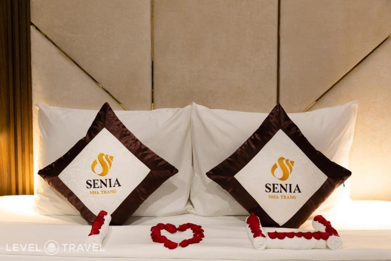 фотографии номера Люкс с видом на море отеля Senia Hotel в Вьетнам(Нячанг) - фото №8