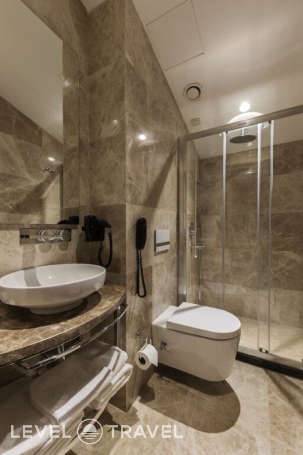 Двухместный люкс Deluxe с балконом двуспальная кровать — фото 10