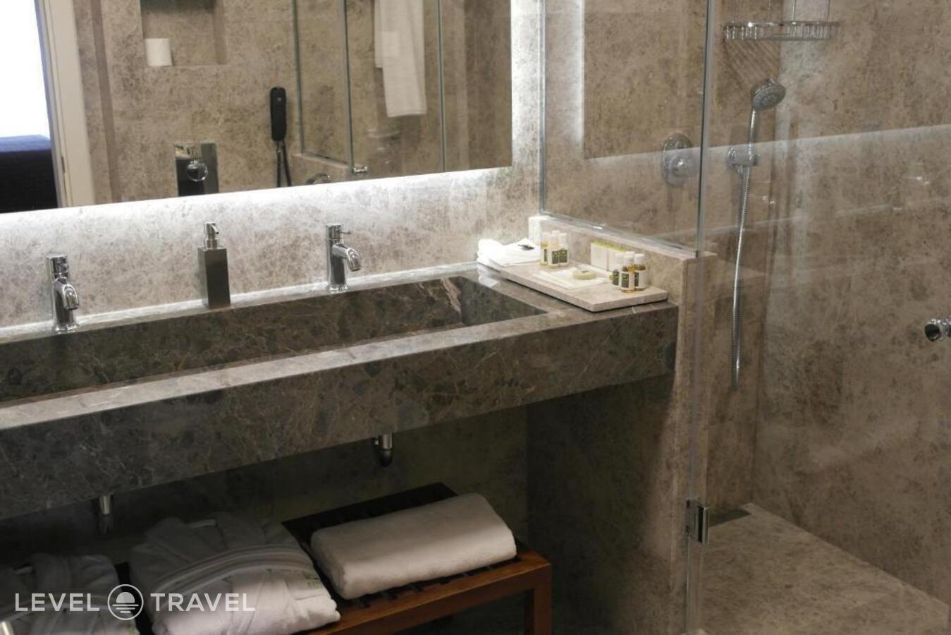 Двухместный клубный номер Deluxe двуспальная кровать — фото 8