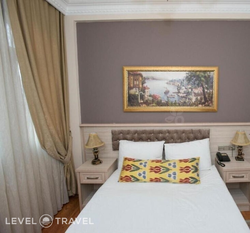 фотографии номера Двухместный номер Economy Ground floor двуспальная кровать отеля Tashkonak Hotel Istanbul в Турция(Фатих) - фото №2