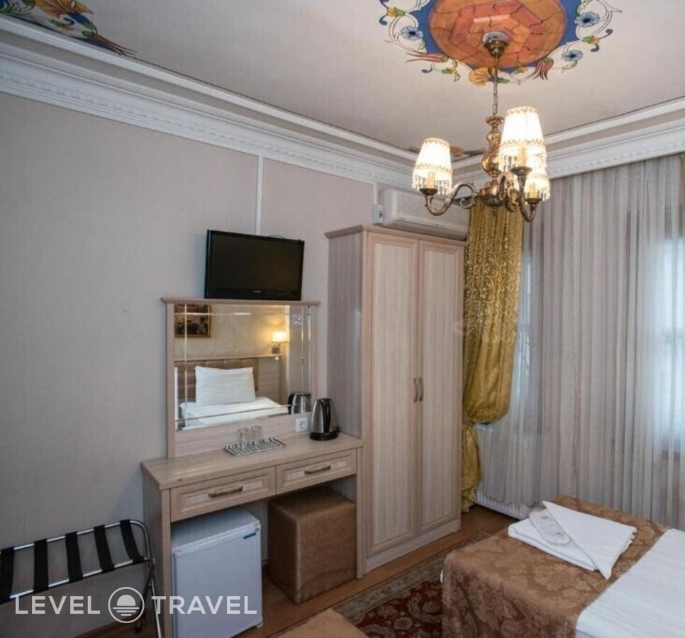 фотографии номера Двухместный номер Economy Ground floor 2 отдельные кровати отеля Tashkonak Hotel Istanbul в Турция(Фатих) - фото №3