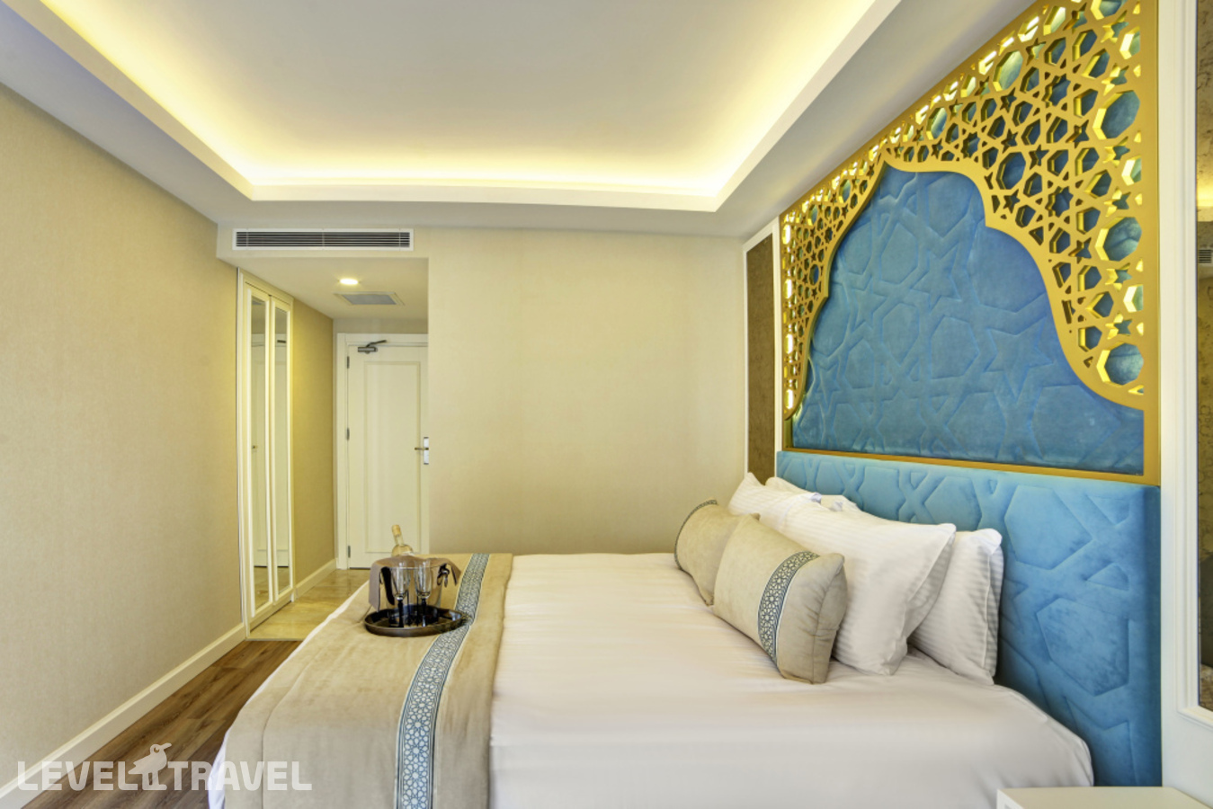 фотографии номера Угловой люкс (двуспальная кровать) отеля Great Fortune Design Hotel в Турция(Фатих) - фото №2