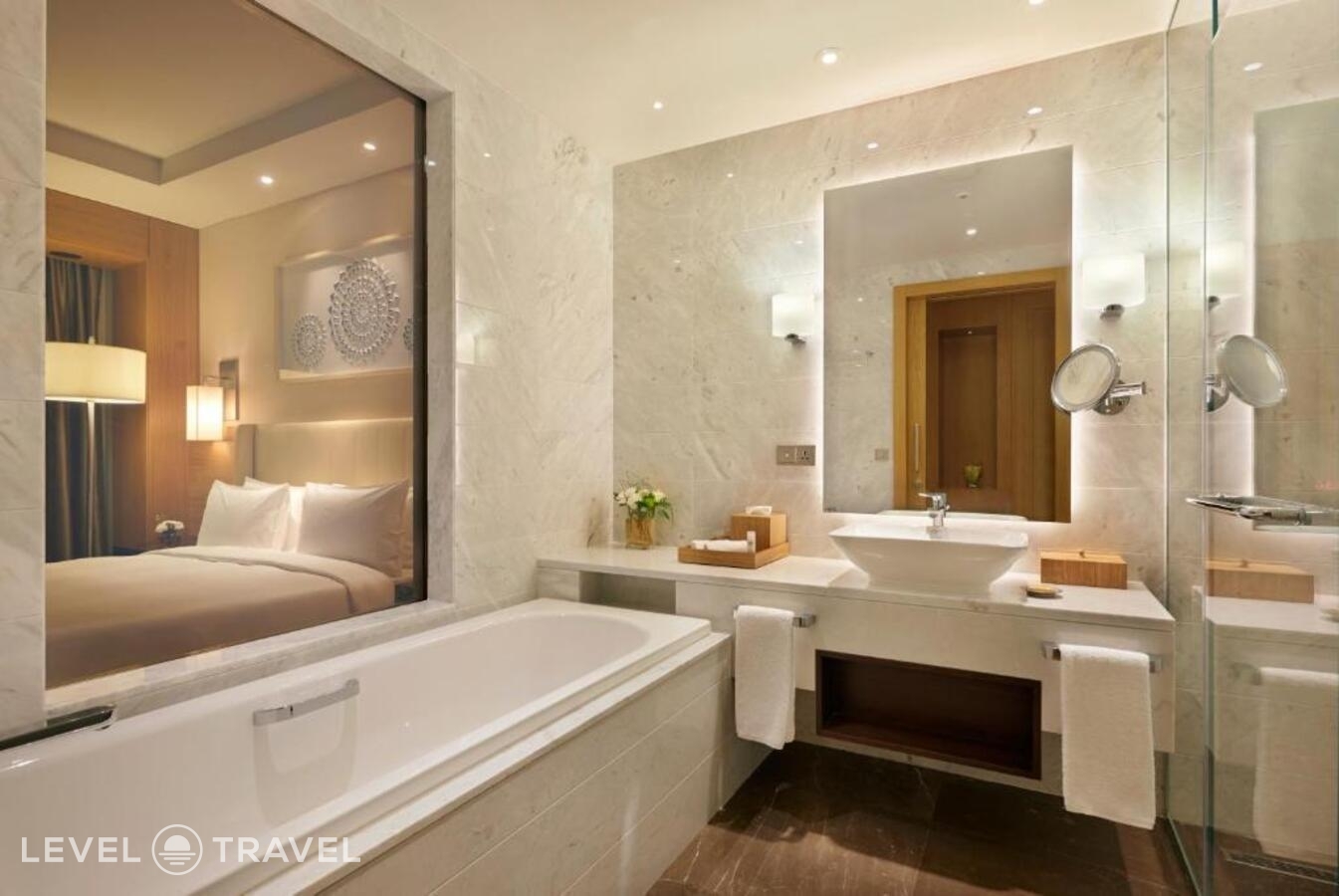 фотографии номера Двухместный номер клубный Deluxe двуспальная кровать отеля Hyatt Regency Tashkent в Узбекистан(Ташкент) - фото №2
