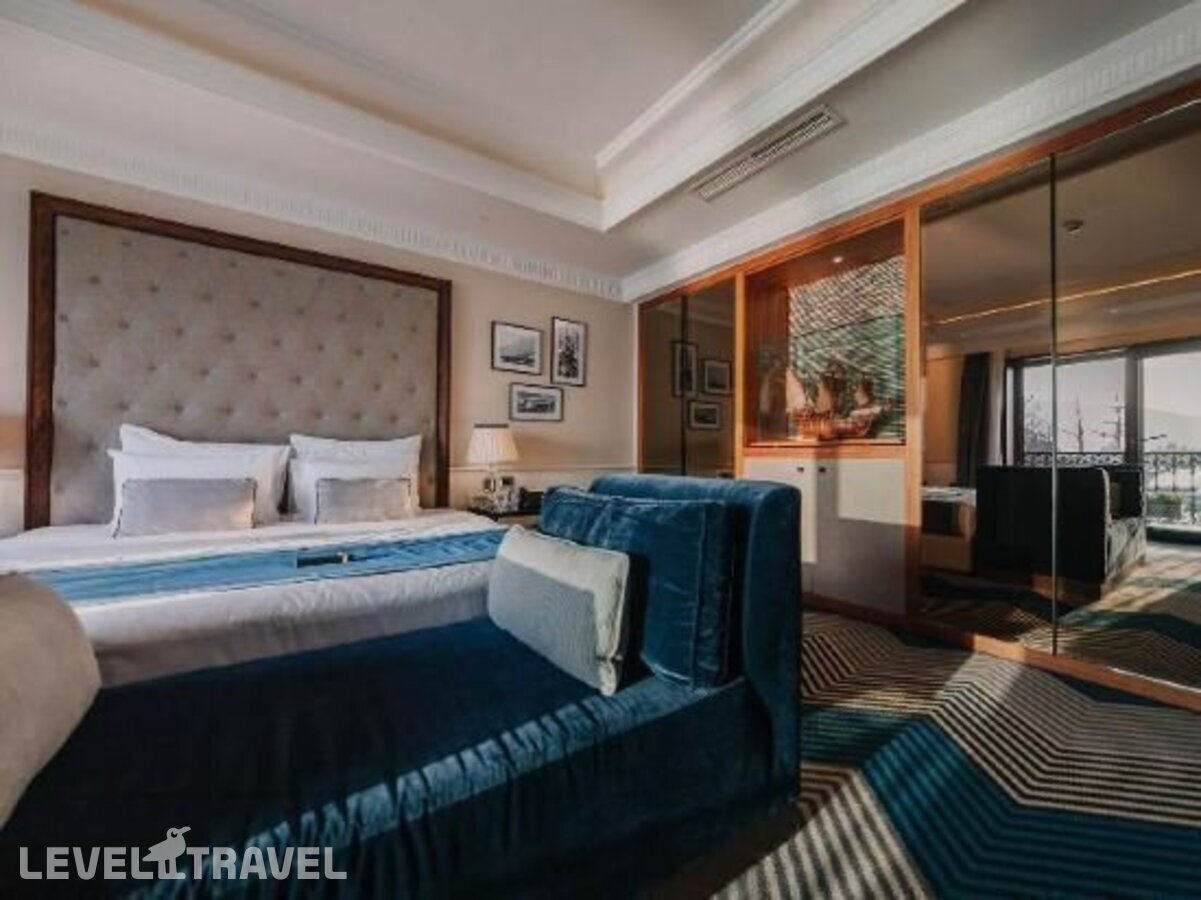 фотографии номера Делюкс с видом на море отеля La Roche Hotel в Черногория(Тиват) - фото №4