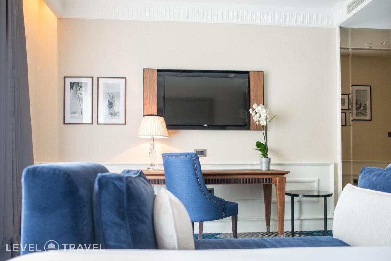 фотографии номера Делюкс с видом на море отеля La Roche Hotel в Черногория(Тиват) - фото №60