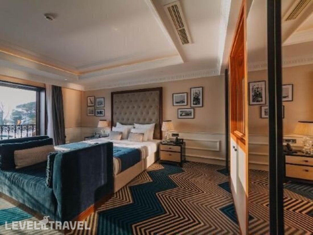 фотографии номера Делюкс с видом на море отеля La Roche Hotel в Черногория(Тиват) - фото №10