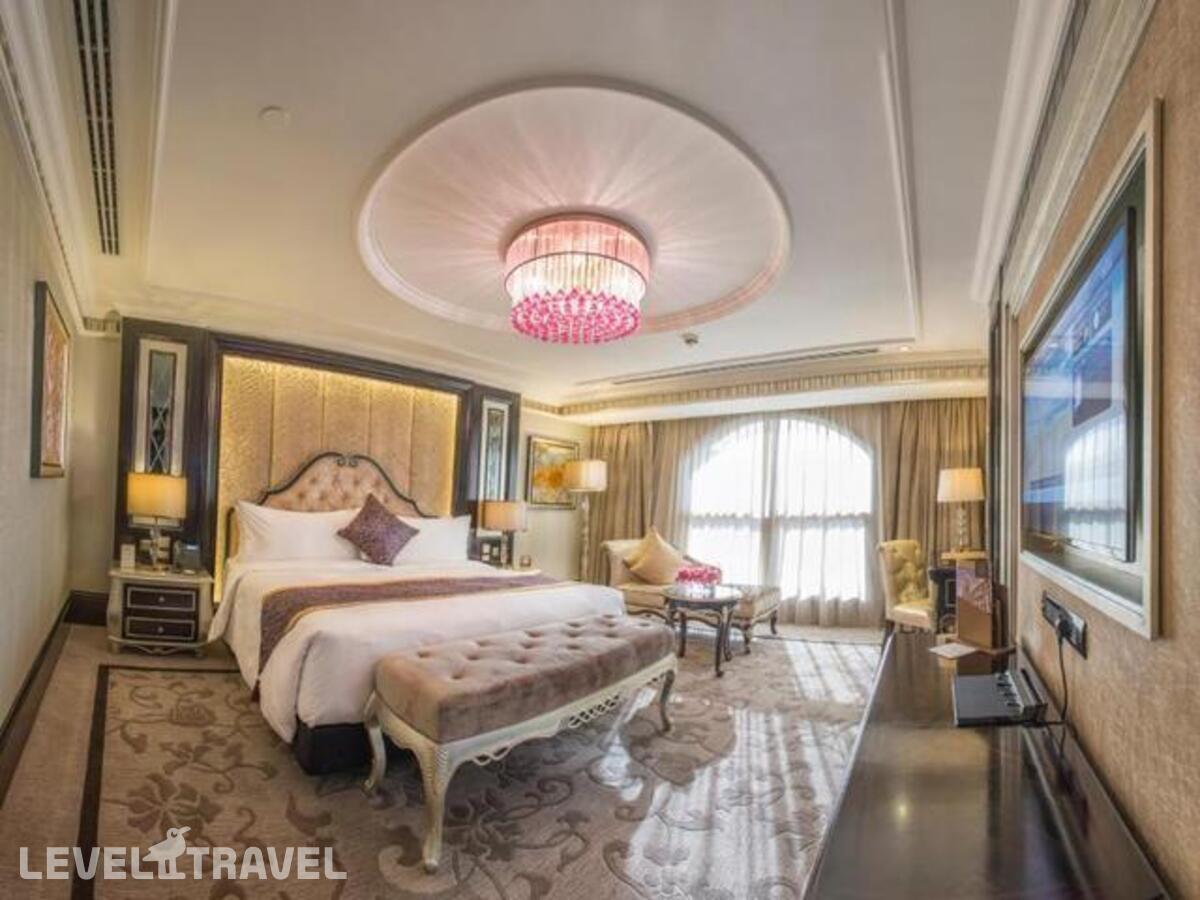 фотографии номера Номер Бизнес отеля Narcissus Riyadh Hotel & Spa в Саудовская Аравия(Эр-Рияд) - фото №3