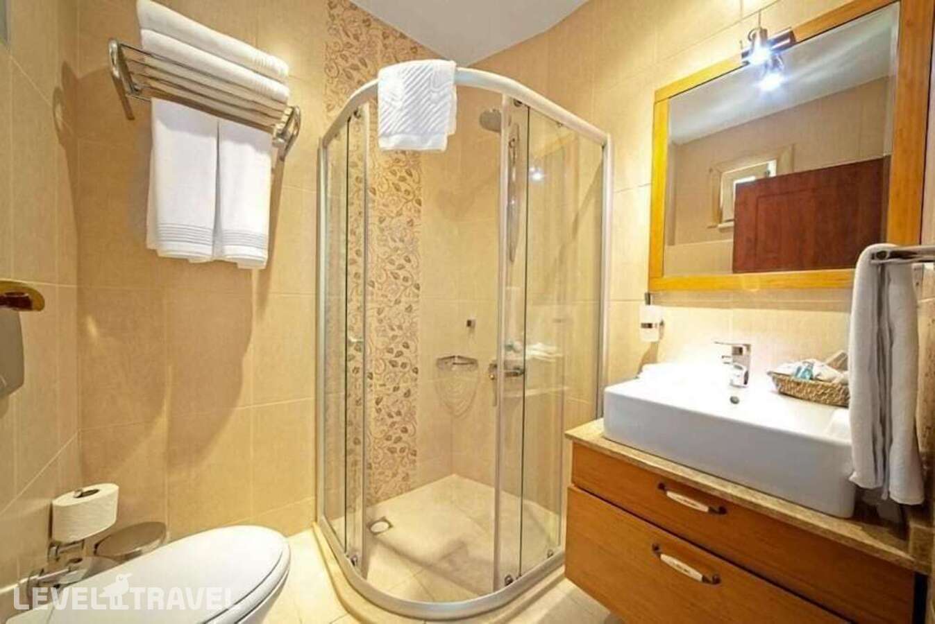Двухместный люкс Deluxe с видом на сад двуспальная кровать — фото 4