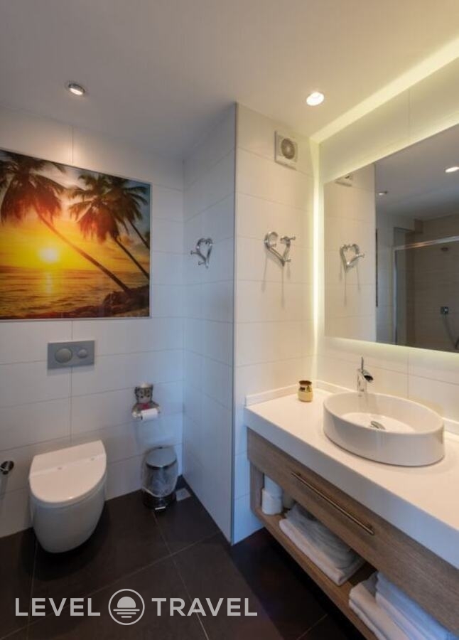 Двухместный номер Luxury с видом на море двуспальная кровать — фото 4