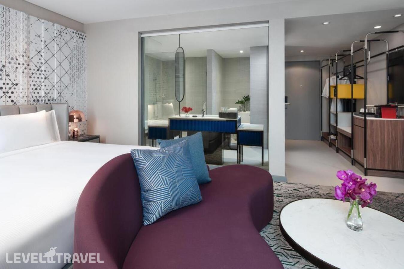 Двухместный Avani номер Skyline Deluxe двуспальная кровать — фото 2