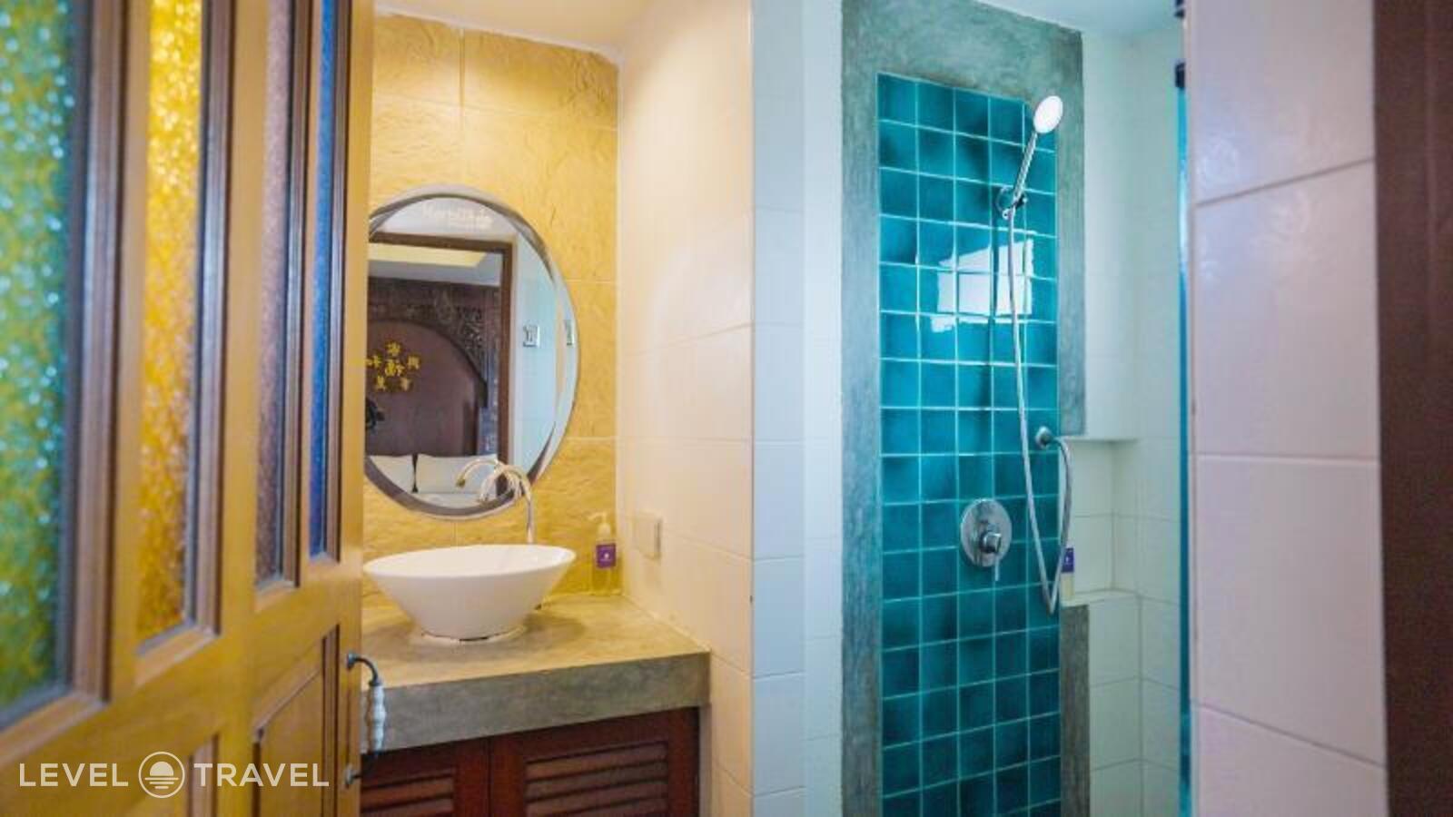 Двухместный номер Deluxe с видом на канал двуспальная кровать — фото 2