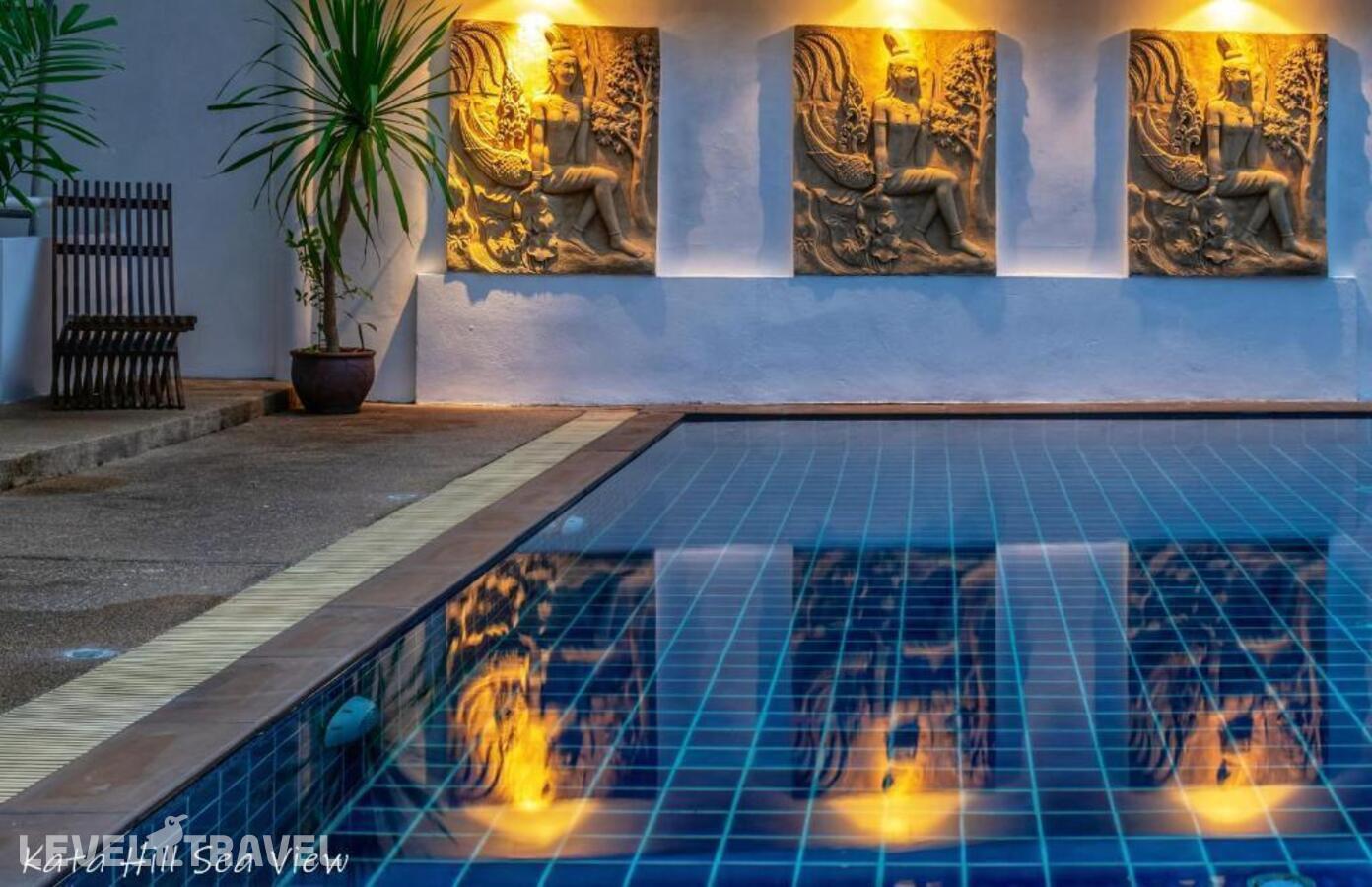 фотографии номера Двухместный номер Pool Access Superior двуспальная кровать отеля Kata Hill Sea View в Таиланд(Ката Бич) - фото №5