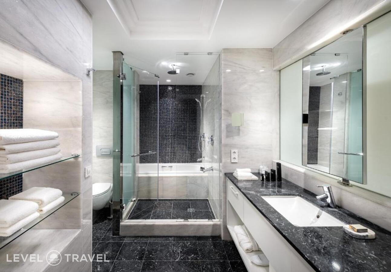 Двухместный номер Atrium Superior 2 отдельные кровати — фото 4