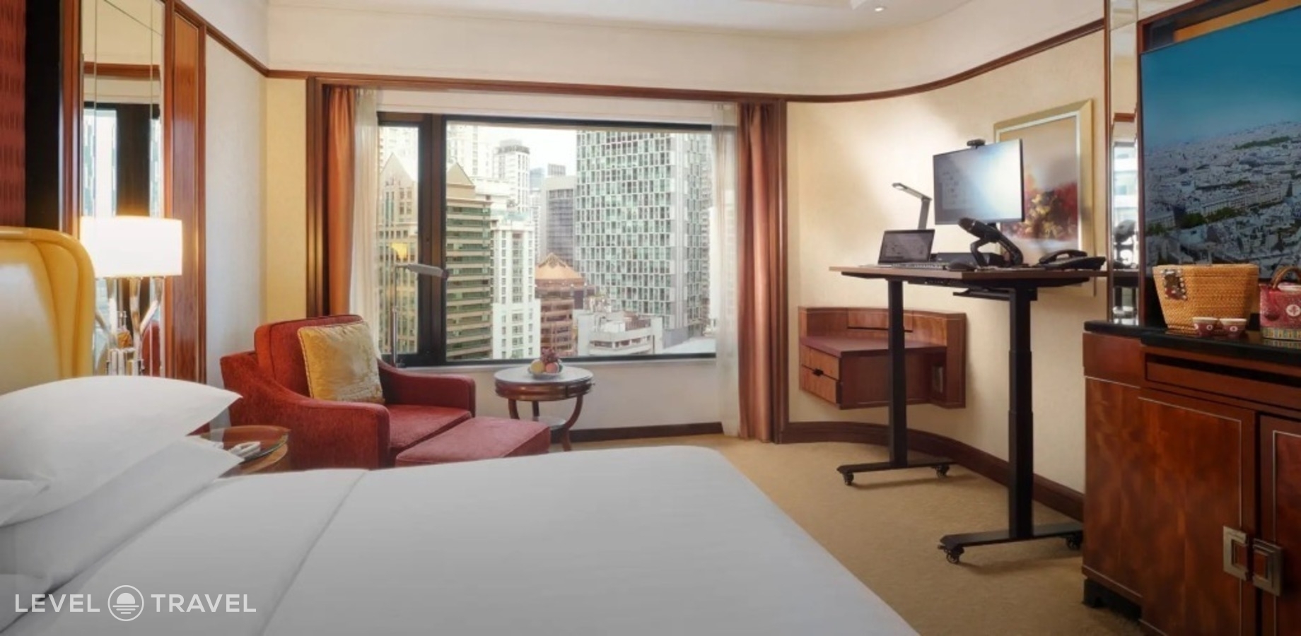 фотографии номера Двухместный номер Premier Business двуспальная кровать отеля Shangri-La Kuala Lumpur в Малайзия(Куала-Лумпур) - фото №1