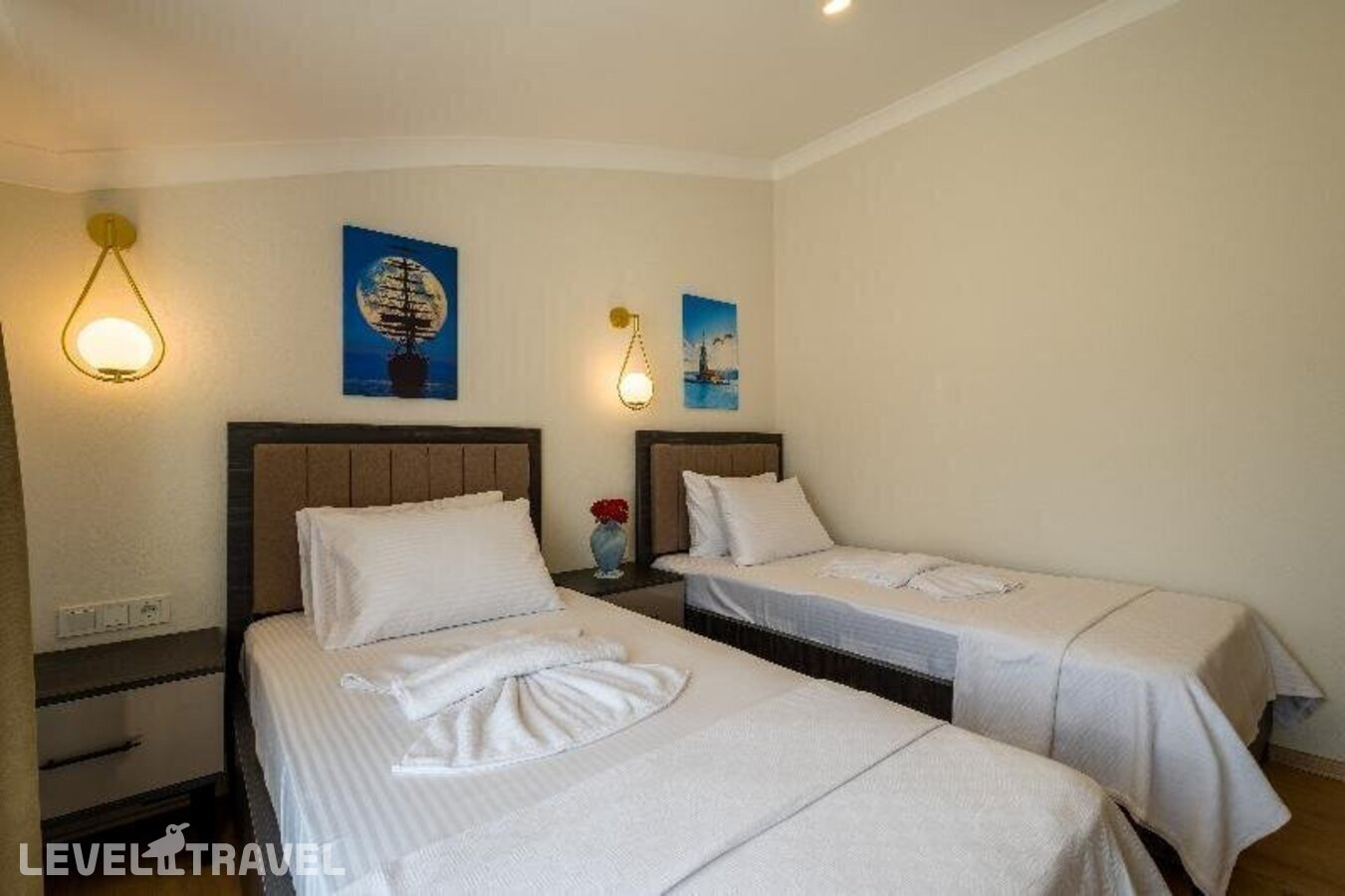 фотографии номера Стандартный с балконом (две односпальные кровати) отеля Sunrise City Residence в Турция(Фетхие - центр) - фото №1