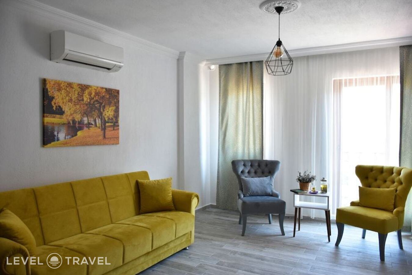 фотографии номера Семейные апартаменты с 2 комнатами с видом на город отеля Calba Apart Otel в Турция(Каш) - фото №19