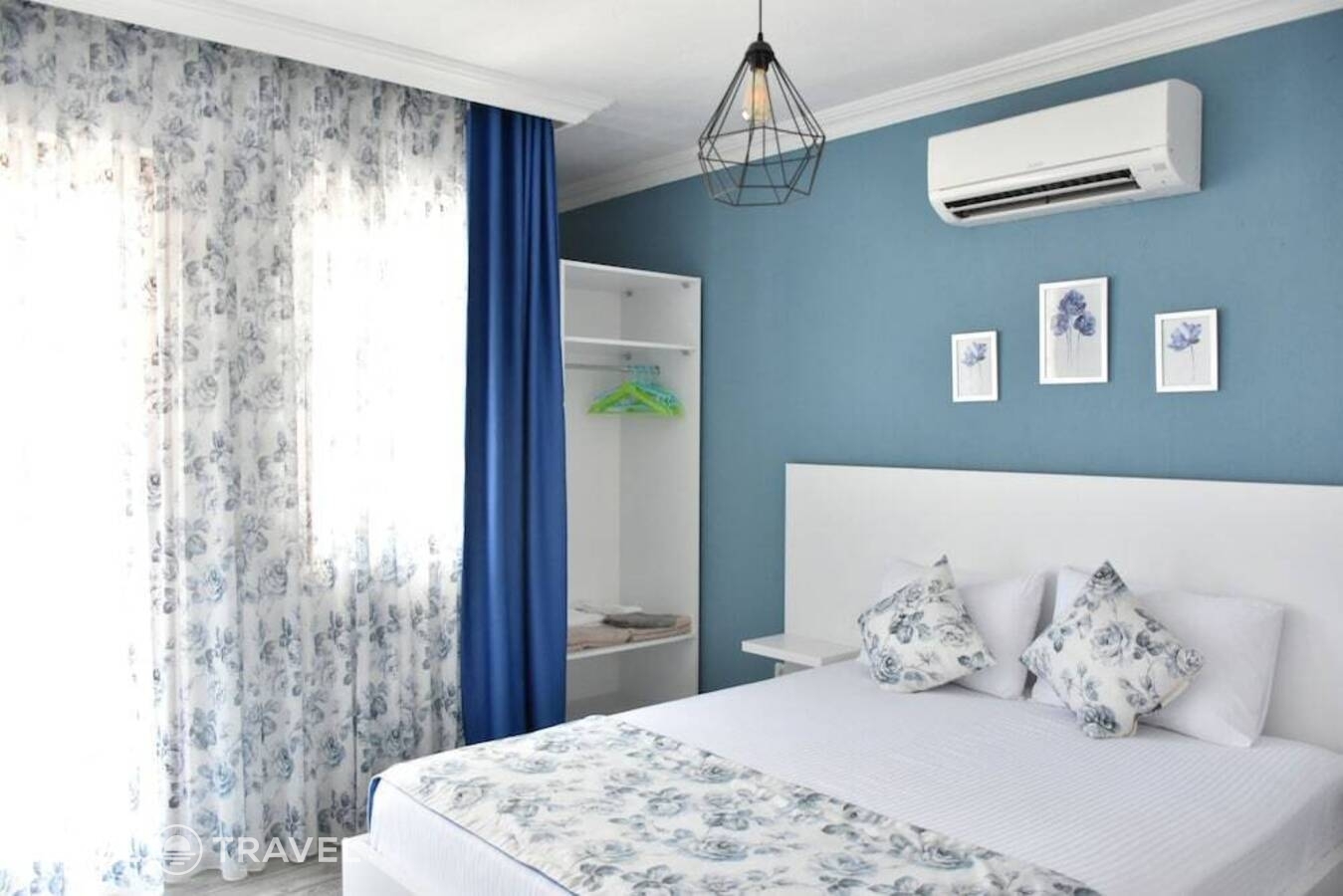 фотографии номера Семейные апартаменты с 2 комнатами с видом на город отеля Calba Apart Otel в Турция(Каш) - фото №2